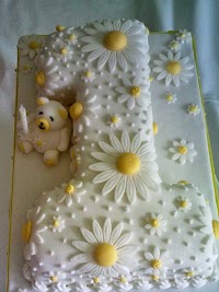 The Daisy Cake Company 1100513 Image 3